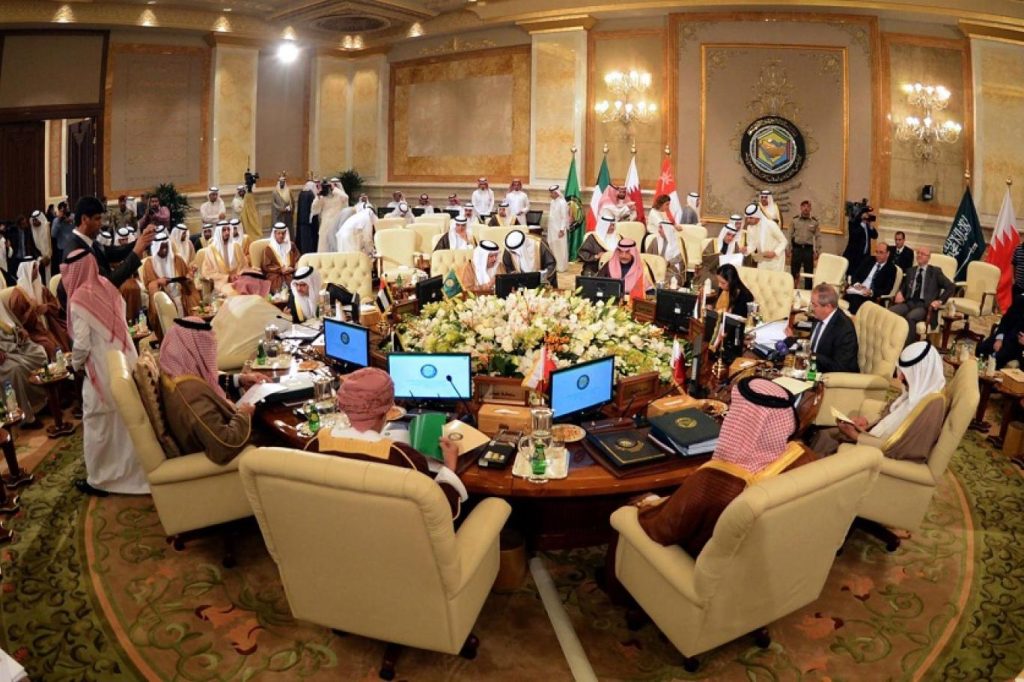 الرياض : الإشادة بالإصلاحات والأوراش التي باشرتها المملكة بقيادة جلالة الملك …